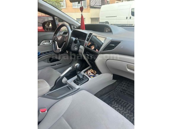 Sahibinden Honda Civic 1.6i VTEC Eco Elegance 2014 Model 
