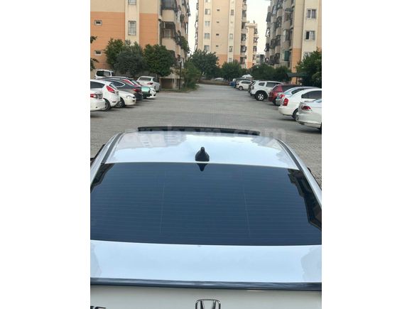 Sahibinden Honda Civic 1.6i VTEC Eco Elegance 2014 Model 