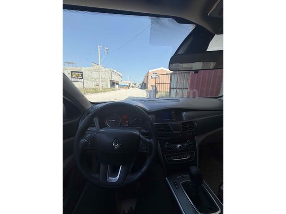 Sahibinden Renault Latitude 1.5 dCi Privilege 2012 Model 