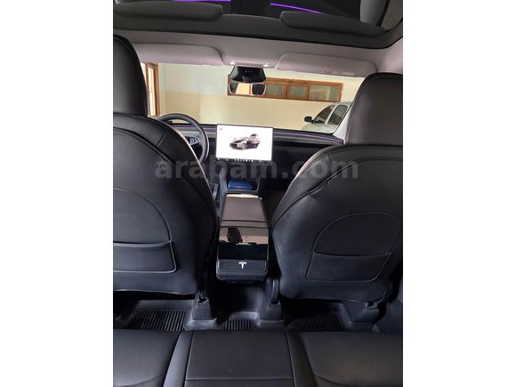 Sahibinden Tesla Model Y Premium 2025 Model 