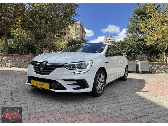 Sahibinden Renault Megane 1.3 TCe Joy 2022 Model 