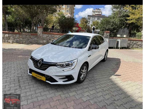 Sahibinden Renault Megane 1.3 TCe Joy 2022 Model 