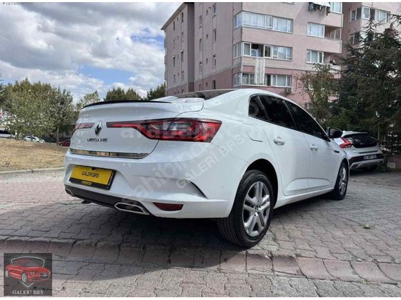 Sahibinden Renault Megane 1.3 TCe Joy 2022 Model 