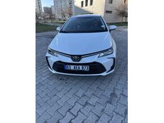 Sahibinden Toyota Corolla 1.5 Vision 2022 Model  38000 km Beyaz