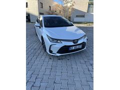 Sahibinden Toyota Corolla 1.5 Vision 2022 Model  38000 km Beyaz