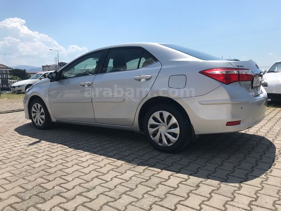 2014 MODEL TOYOTA COROLLA 1.4 D-4D TOUCH 322.000 KM.DE