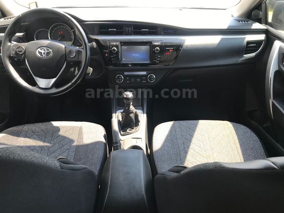 2014 MODEL TOYOTA COROLLA 1.4 D-4D TOUCH 322.000 KM.DE