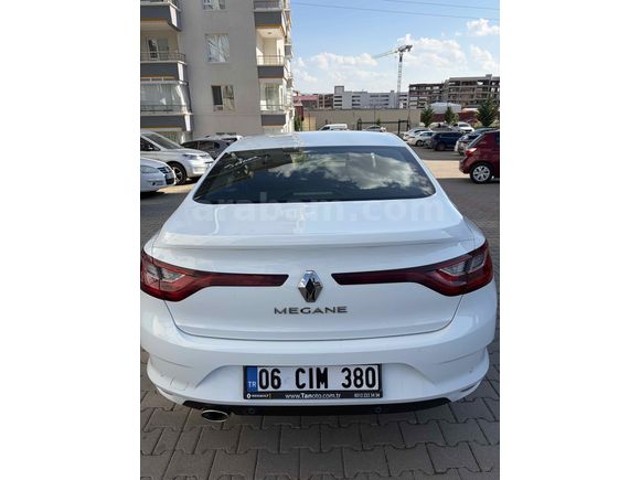 Sahibinden Renault Megane 1.3 TCe Joy 2020 Model 