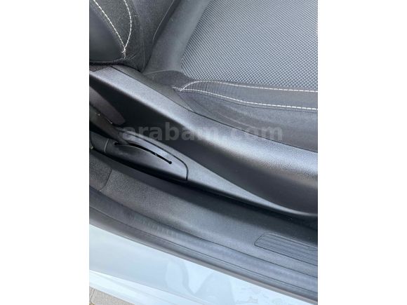 Sahibinden Renault Megane 1.3 TCe Joy 2020 Model 