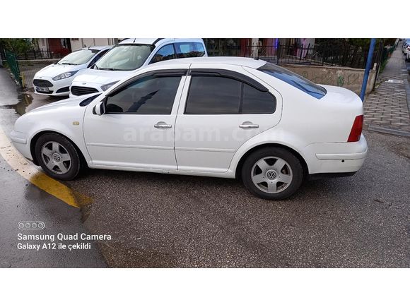 Sahibinden Volkswagen Bora 1.6 Basic 1999 Model  252.000 km Beyaz