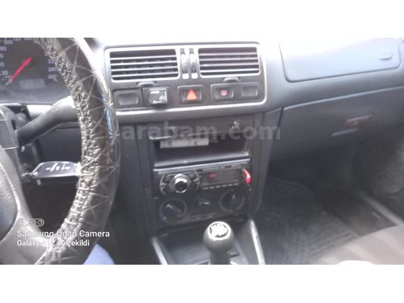 Sahibinden Volkswagen Bora 1.6 Basic 1999 Model  252.000 km Beyaz