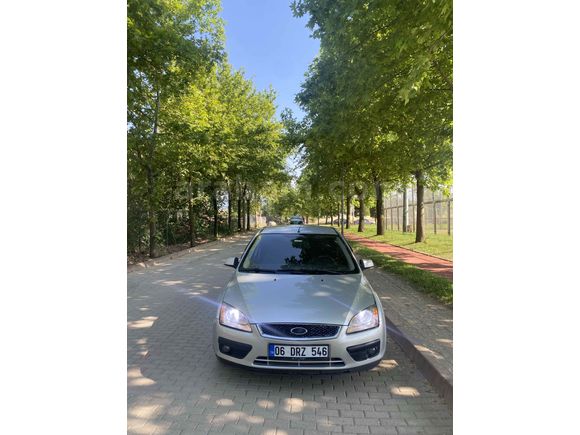 Sahibinden Ford Focus 1.6 TDCi Trend 2006 Model  230.000 km Gri