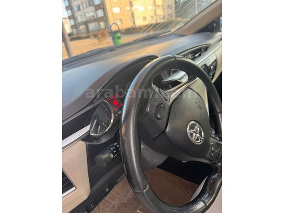 Sahibinden Toyota Corolla 1.4 D-4D Premium 2014 Model 