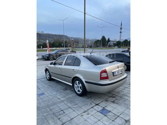Sahibinden Skoda Octavia 1.6 Elegance 2004 Model 