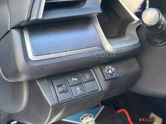 **FETCAR** 2018 HONDA CİVİC 1.6İ VTEC ELEGANCE