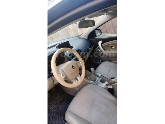 Sahibinden Renault Megane 1.6 Privilege 2010 Model