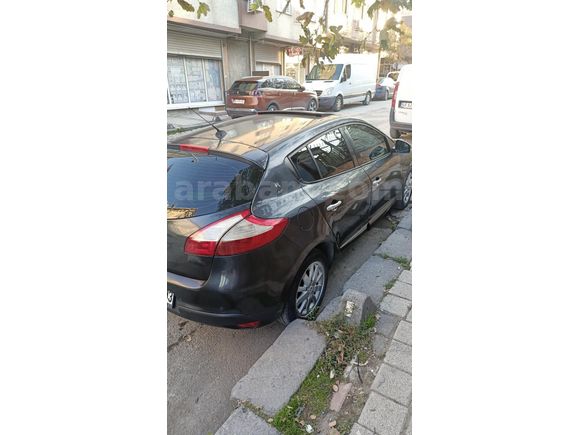 Sahibinden Renault Megane 1.6 Privilege 2010 Model