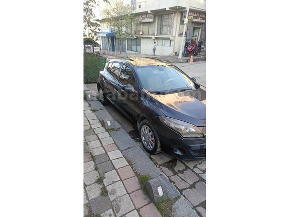 Sahibinden Renault Megane 1.6 Privilege 2010 Model