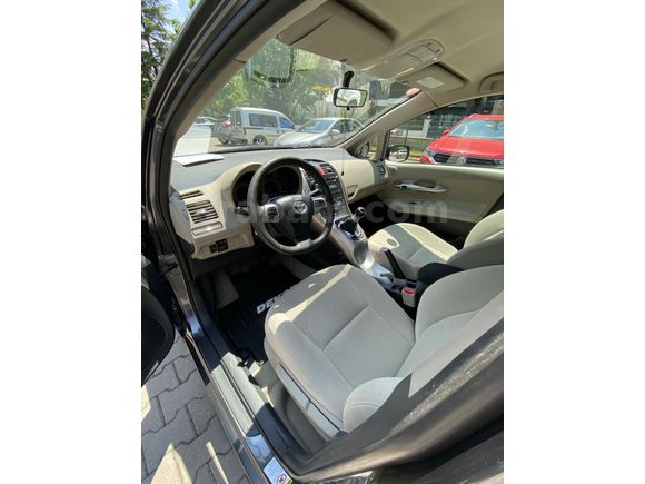 2012 Model Düşük  Km Toyota Auris 