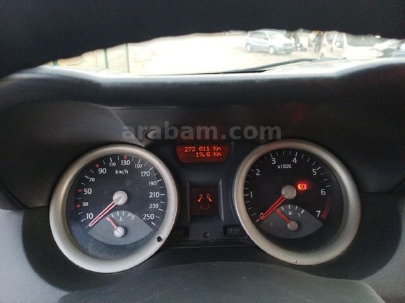 Sahibinden Renault Megane 1.6 Dynamique 2004 Model