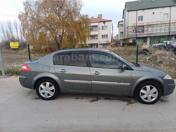 Sahibinden Renault Megane 1.6 Dynamique 2004 Model