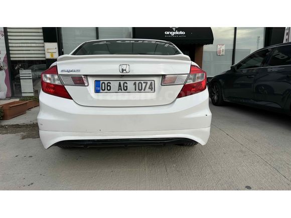 Sahibinden Honda Civic 1.6i VTEC Eco Elegance 2013 Model 