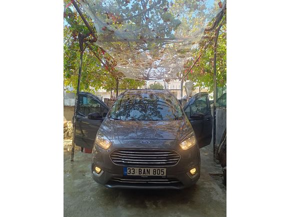 Sahibinden Ford Tourneo Courier 1.5 TDCi Titanium Plus 2023 Model