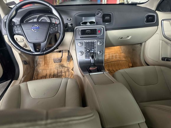 Sahibinden Volvo S60 1.6 D Advance 2015 Model 