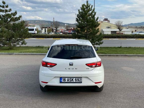 Seat Leon 1.2 TSI Style 2017 - Özel Plakalı, Bakımlı Aile Aracı