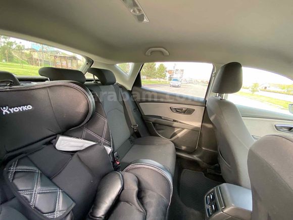 Seat Leon 1.2 TSI Style 2017 - Özel Plakalı, Bakımlı Aile Aracı