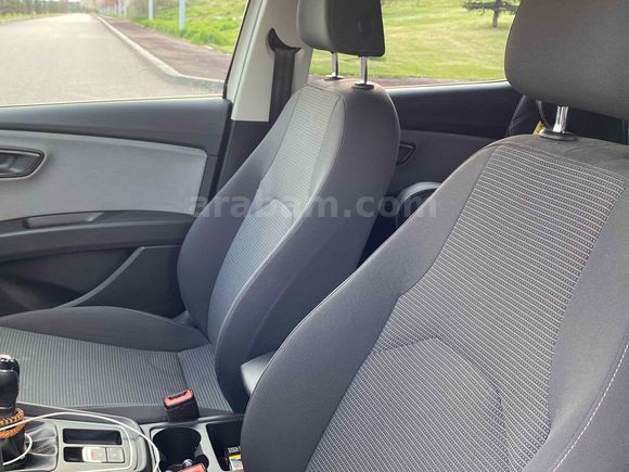 Seat Leon 1.2 TSI Style 2017 - Özel Plakalı, Bakımlı Aile Aracı