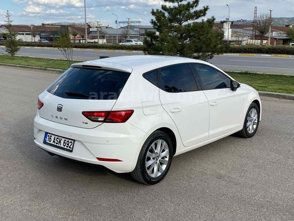 Seat Leon 1.2 TSI Style 2017 - Özel Plakalı, Bakımlı Aile Aracı