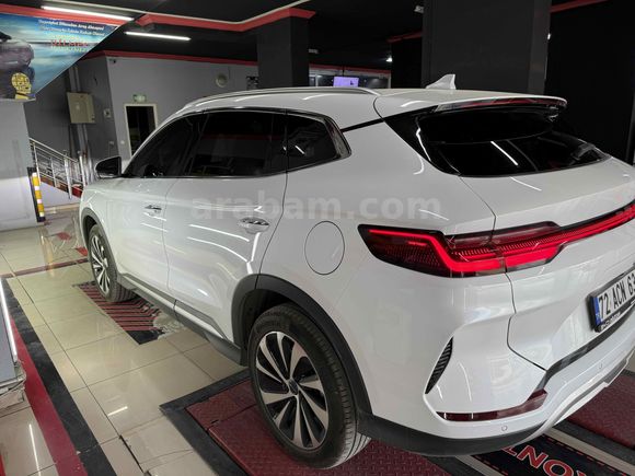  BYD Seal U DM-i 1.5 Phev 2025 Model 