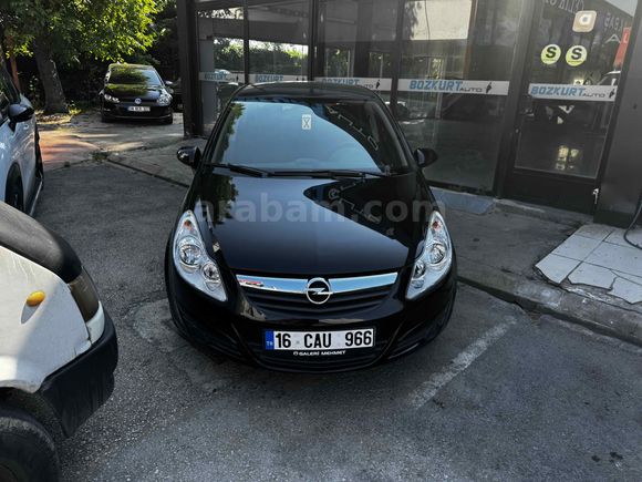 Galeriden Opel Corsa 1.2 Essentia 2011 Model Bursa