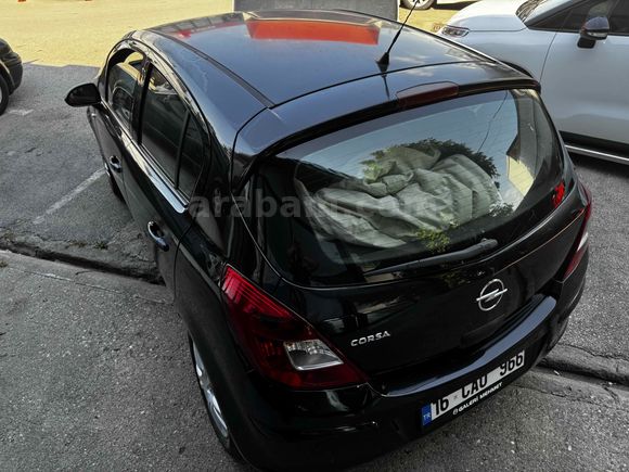 Galeriden Opel Corsa 1.2 Essentia 2011 Model Bursa