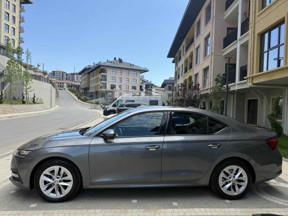 Sahibinden Skoda Octavia 1.0 e-Tec Elite 2022 105.000 KM 