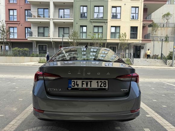 Sahibinden Skoda Octavia 1.0 e-Tec Elite 2022 105.000 KM 