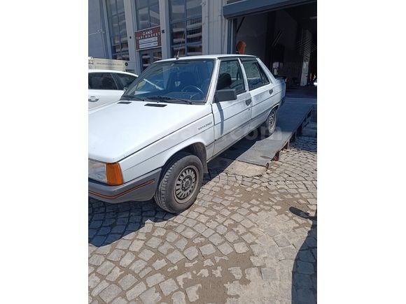 Sahibinden Renault R 9 1.4 Broadway 1992 Model
