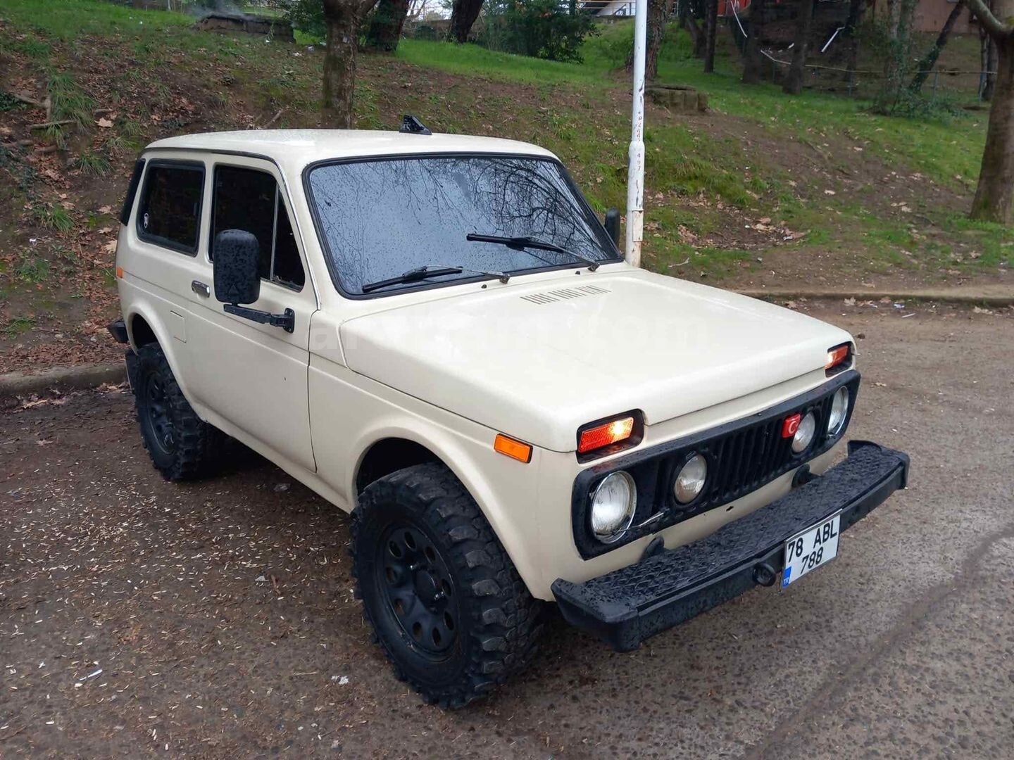 LADA NİVA 4x4 6