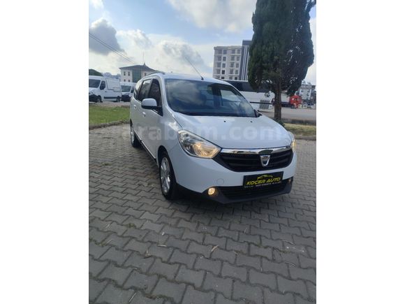 OTOMOBİL RUHSATLI HATASIZ......