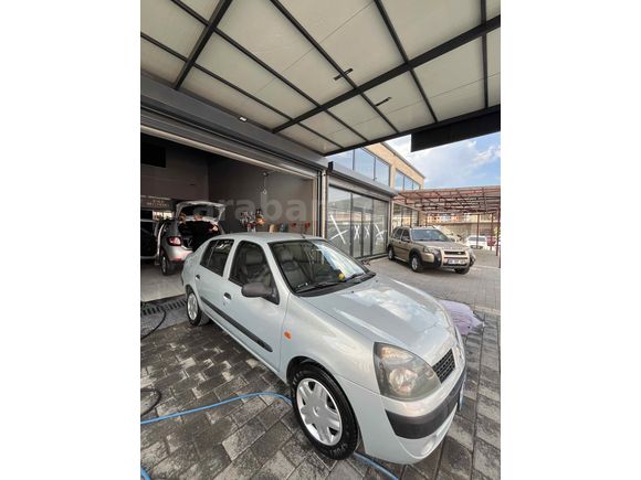 Sahibinden 187.000 KM Renault Clio 1.4
 Authentique 2004 Model 