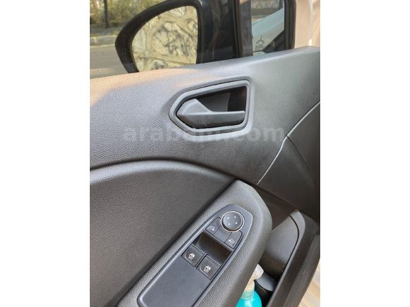 Sahibinden Renault Clio 1.0 SCe Joy 2023 Model