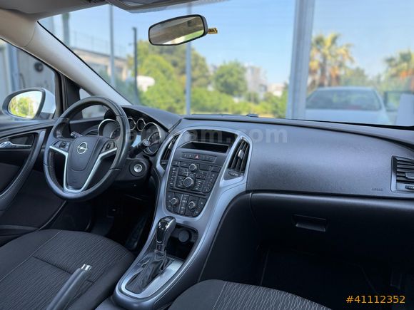 1.4 TURBO ACTİVE-SELECT OTOMATİK TEMİZ BAKIMLI 140 HP BAKIMLI