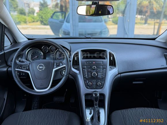 TEMİZ BAKIMLI MASRAFSIZ 1.4 TURBO OTOMATİK 140 HP