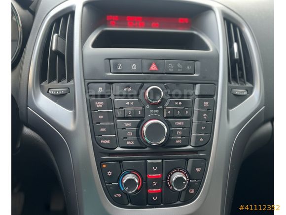 1.4 TURBO ACTİVE-SELECT OTOMATİK TEMİZ BAKIMLI 140 HP BAKIMLI