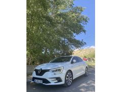 Sahibinden 2025 Megane Icon 1.3 TCe | 2026 Çıkışlı | 6000 Km | Garantili 