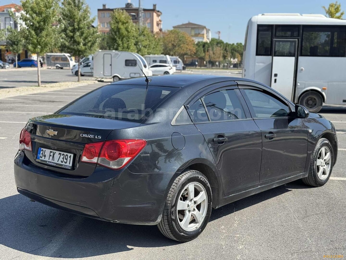 Galeriden Chevrolet Cruze 1.6 LS 2010 Model Kocaeli 239.000 km Siyah 6