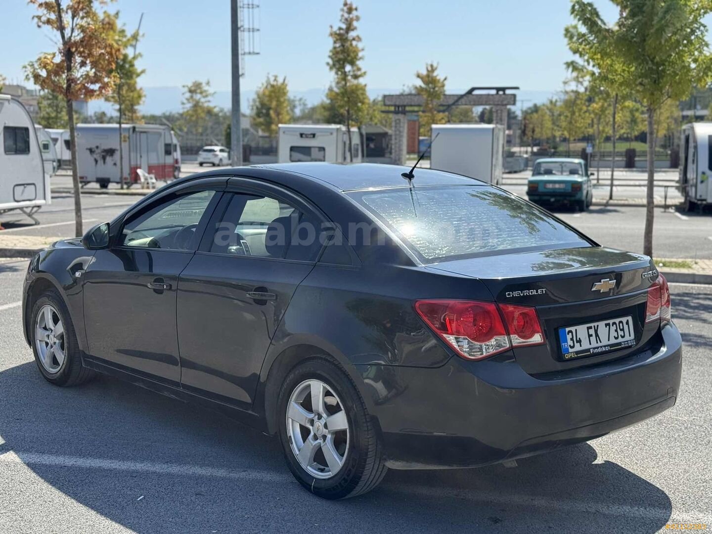 Galeriden Chevrolet Cruze 1.6 LS 2010 Model Kocaeli 239.000 km Siyah 4