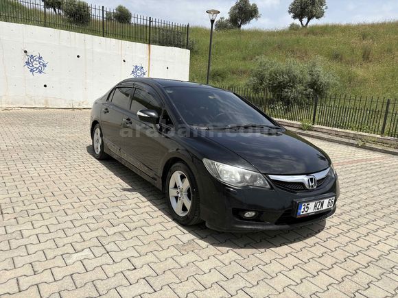 Sahibinden Honda Civic 1.6i VTEC Premium 2011 Model 