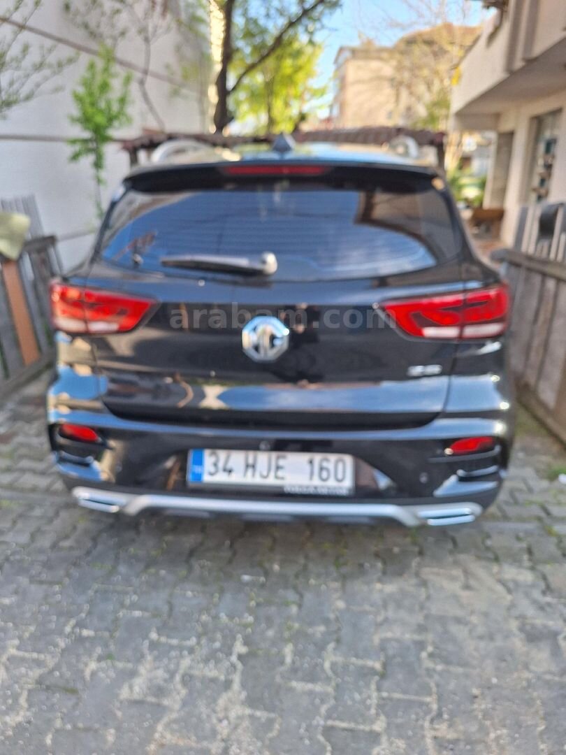 Sahibinden MG ZS 1.5 VTI Comfort 2023 Model 2